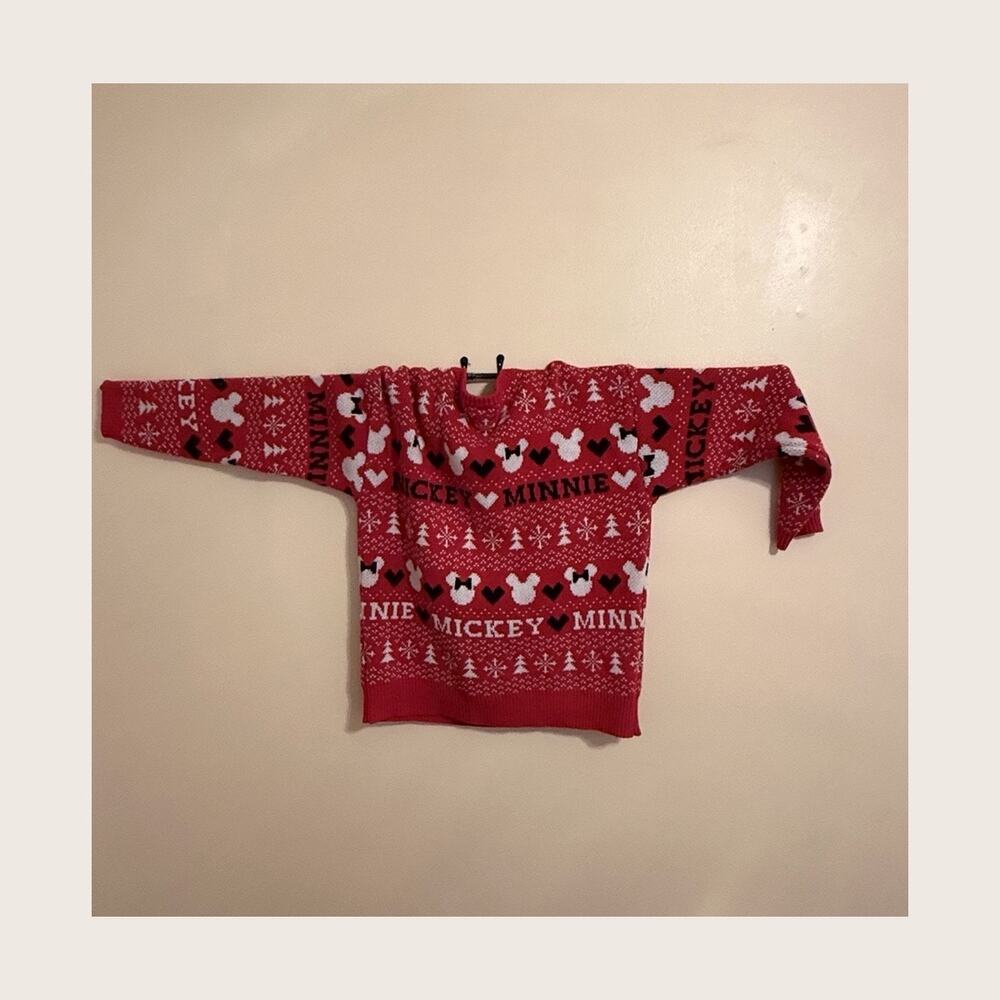 Disney Minnie, mouse holiday sweater